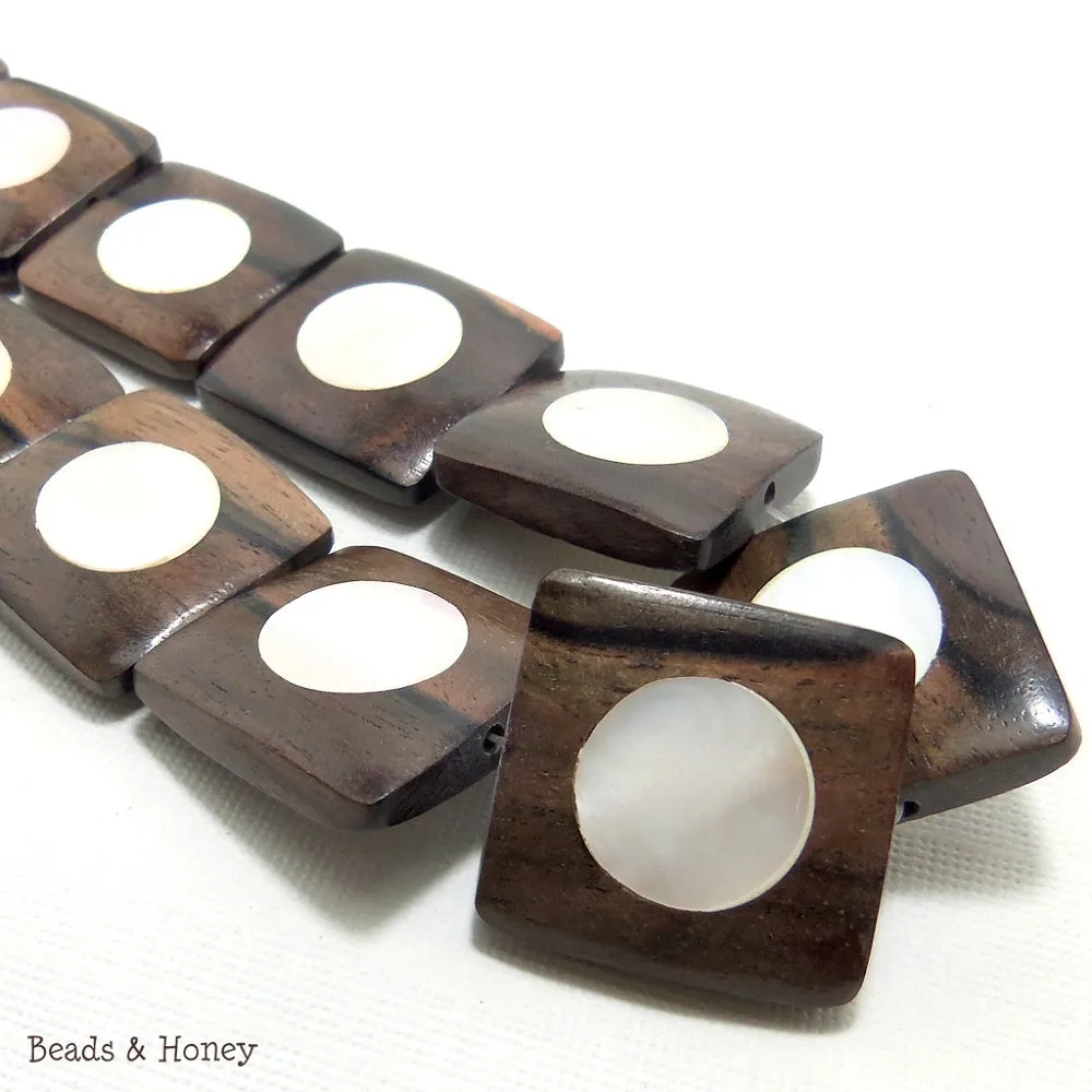 Ebony Wood with White Makabibi Shell Square 25x23mm (8pcs)
