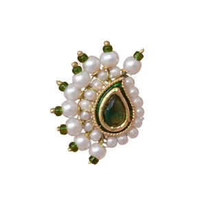 Glamorous Clip Nath: Effortless Accent