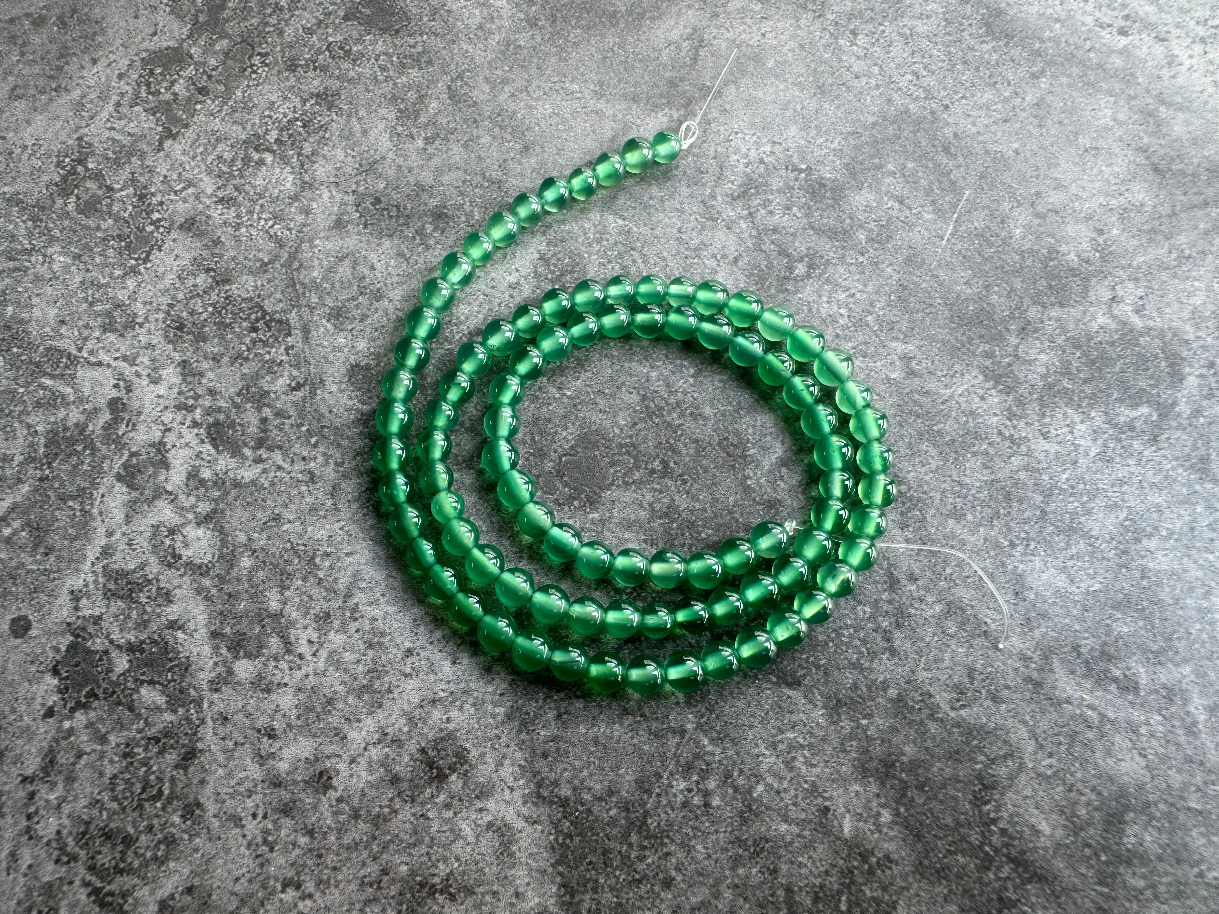 Green Onyx | Round Beads | 4mm