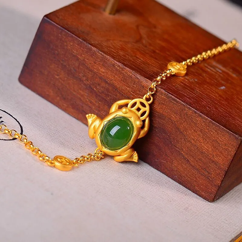 Inspiration and creativity natural Hetian jade inlaid golden toad frog bracelet
