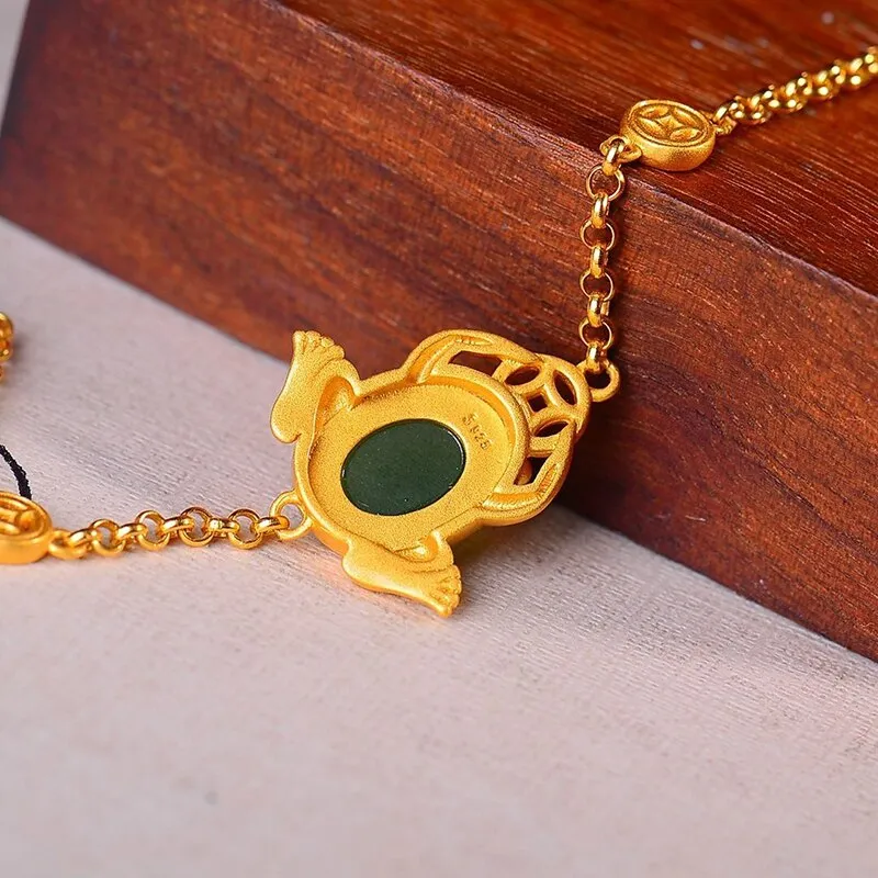 Inspiration and creativity natural Hetian jade inlaid golden toad frog bracelet