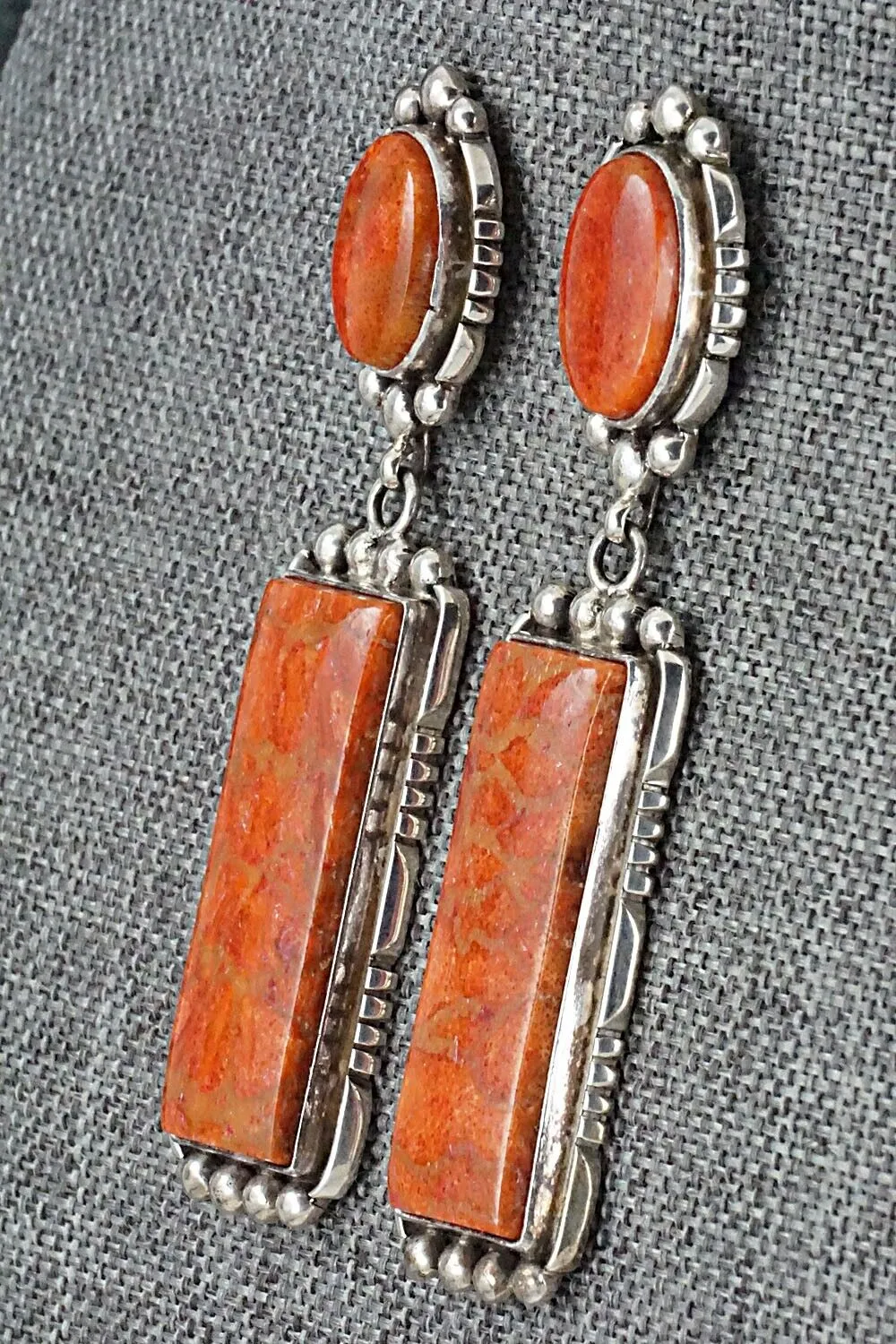 Sponge Coral & Sterling Silver Necklace Set - Oliver Smith