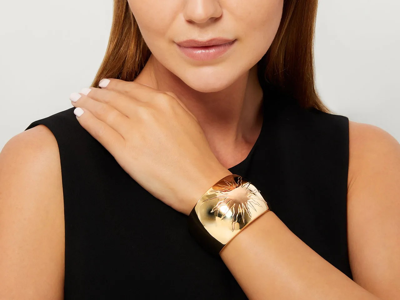 Verdura 'Sun Cuff' Bangle Bracelet in 18K Gold